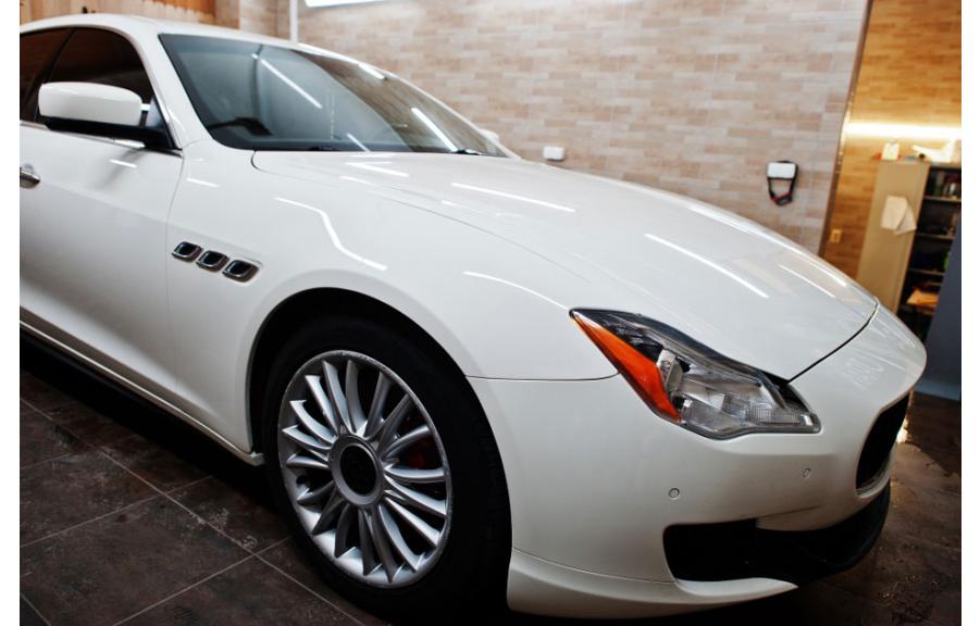 Care sunt cei mai importanți martori de bord la un Jaguar XF?