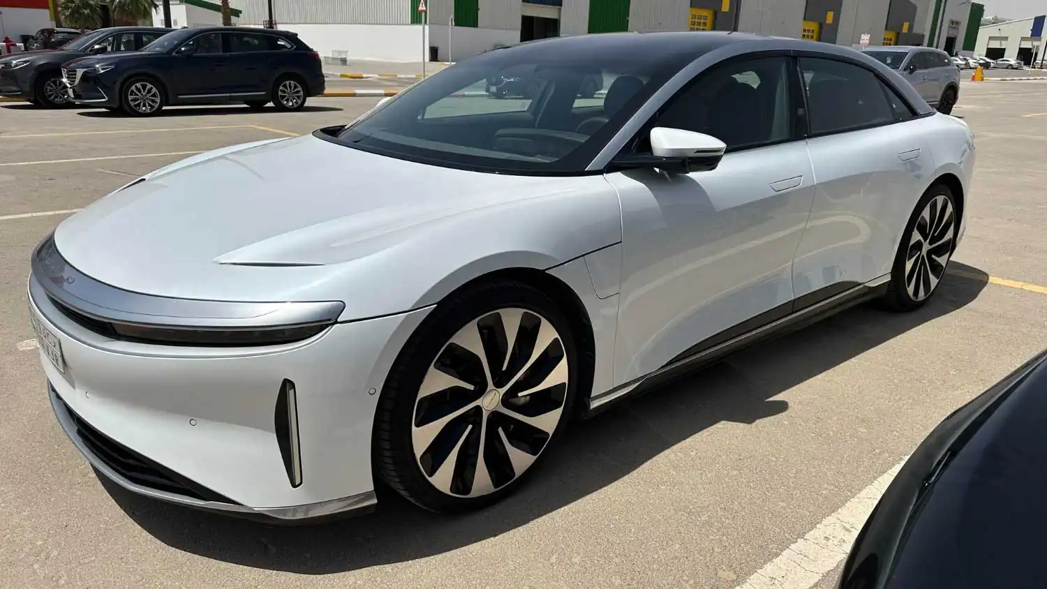 Tranzitia Jaguar catre electric luxury